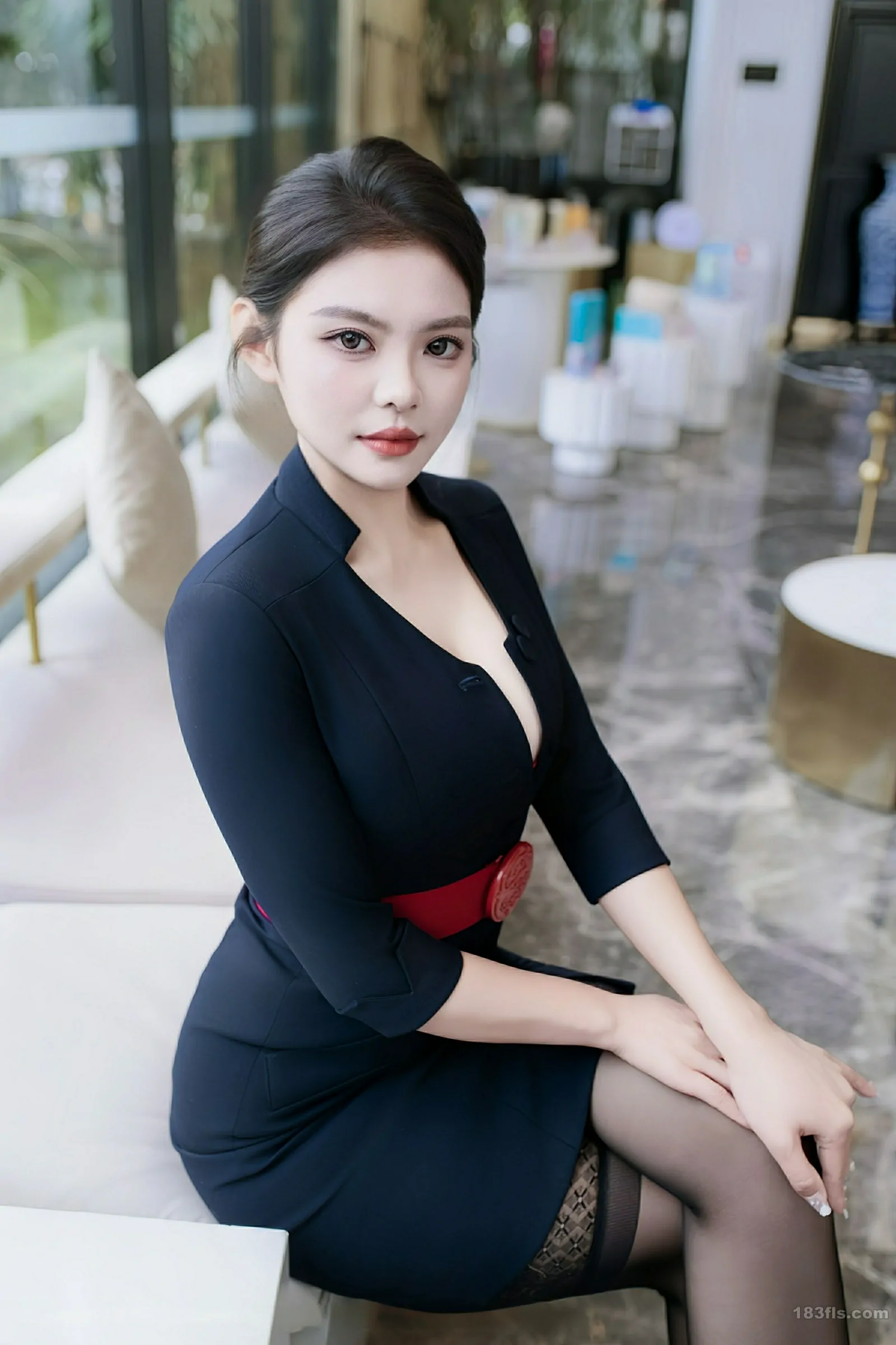 [XIUREN秀人网] 2025.07.23 No.10574 冬安-第4张图片-宅男套图吧
