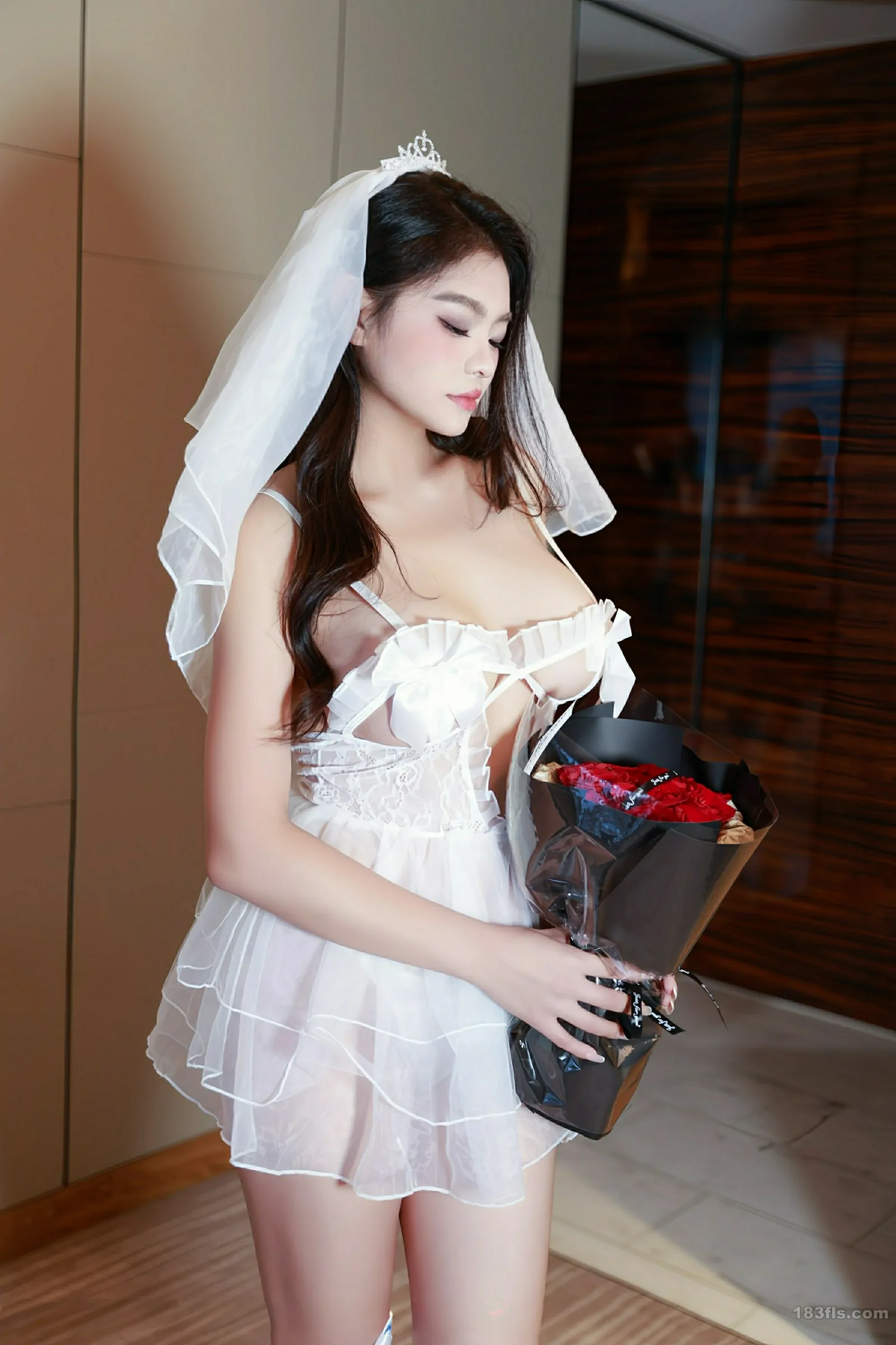 [XIUREN秀人网] 2025.08.18 No.10659 冬安-第3张图片-宅男套图吧