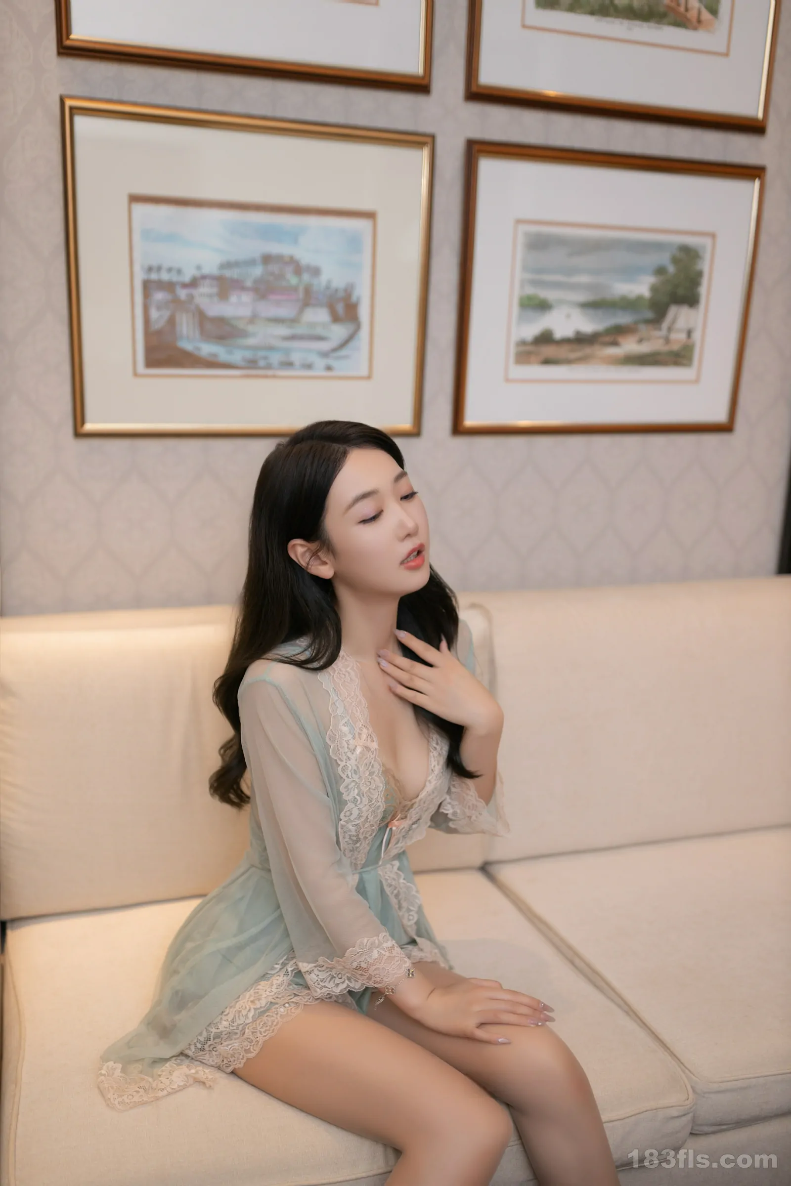 xiuren秀人网福利唐安琪大尺度私拍写真外卖-第5张图片-宅男套图吧