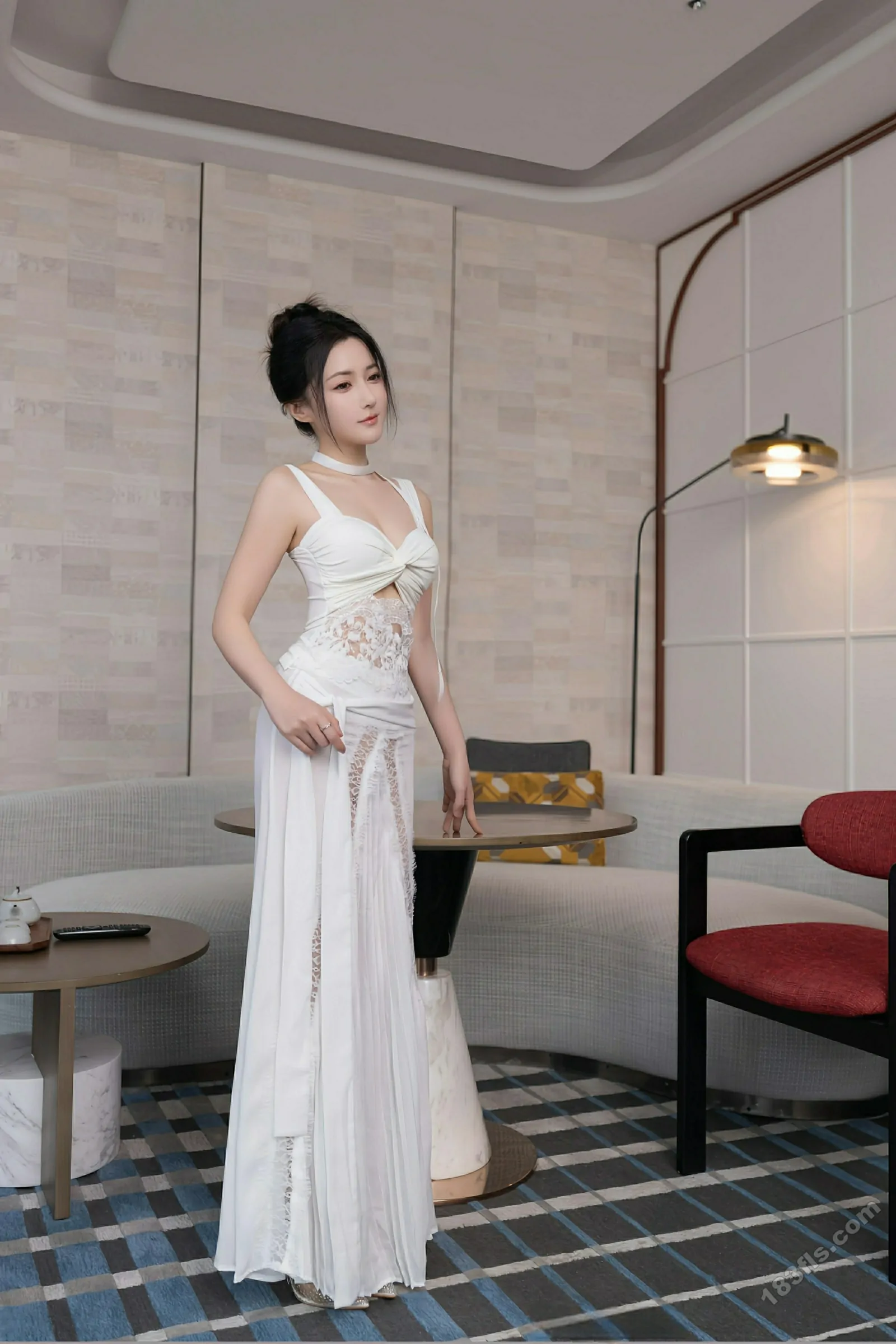 [XIUREN秀人网] 2025.10.24 No.10911 鱼子酱Fish-第2张图片-宅男套图吧