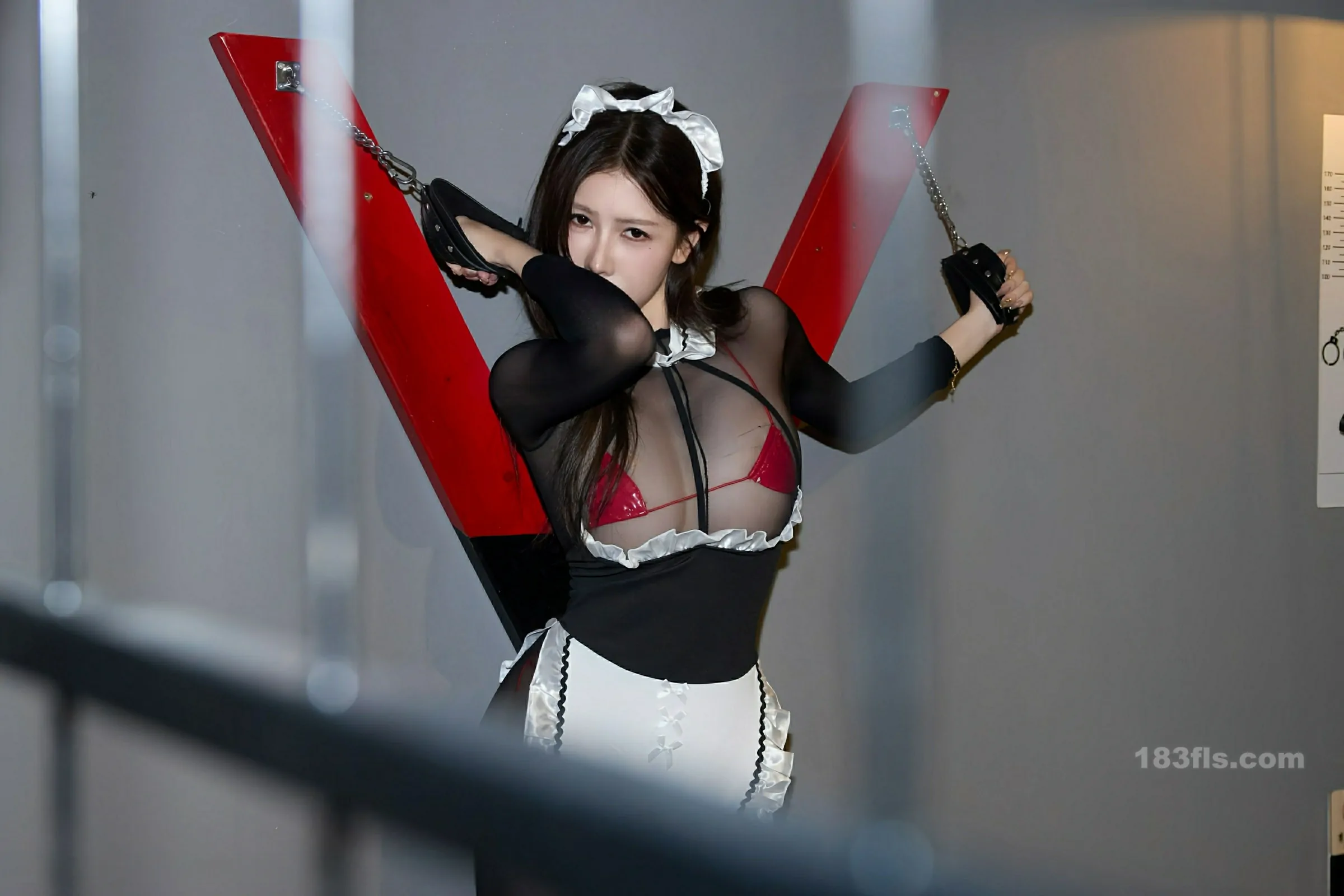 [XIUREN秀人网] 2025.11.06 No.10957 尹甜甜sunny-第5张图片-宅男套图吧