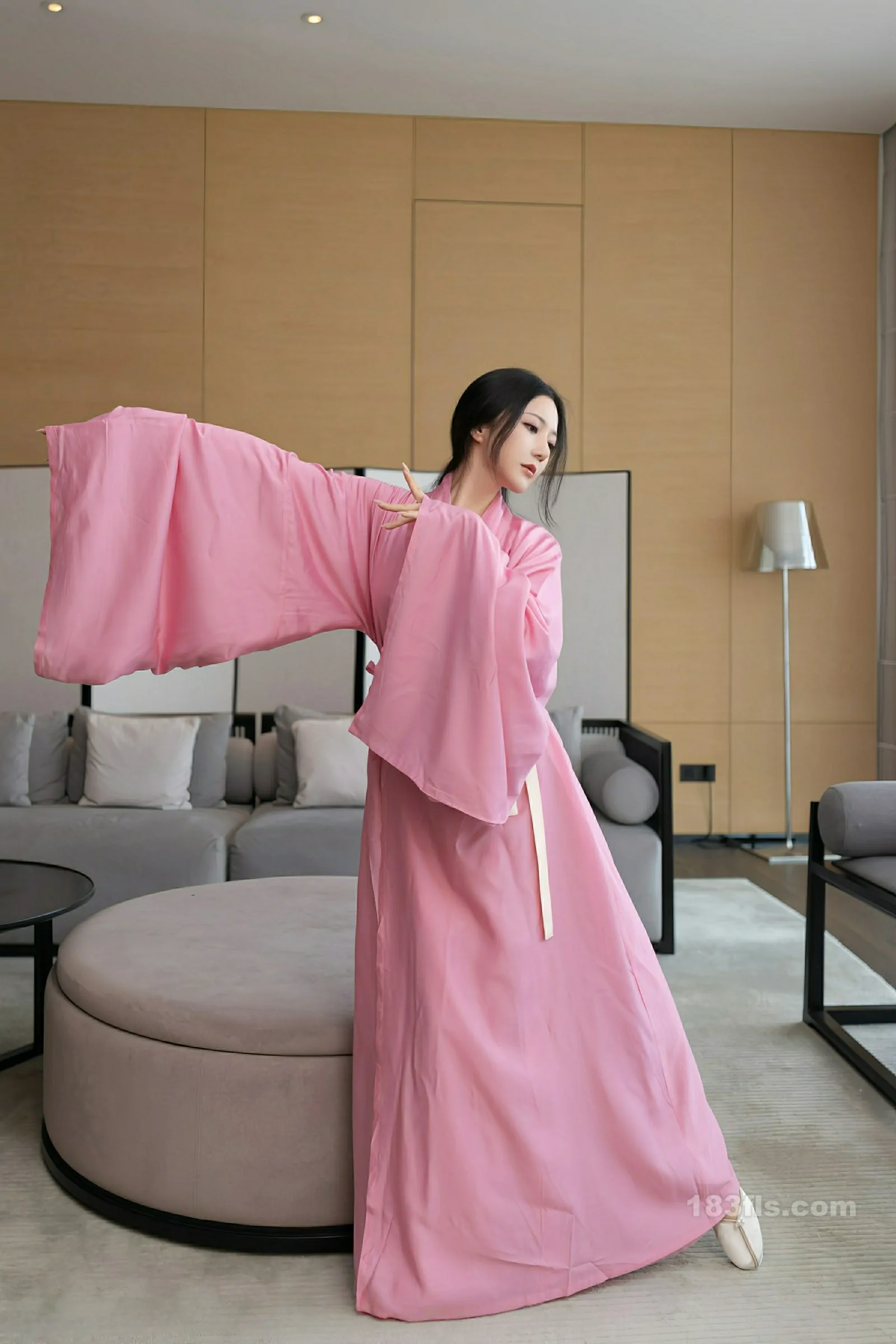 [XIUREN秀人网] 2025.11.28 No.11049 鱼子酱Fish-第6张图片-宅男套图吧