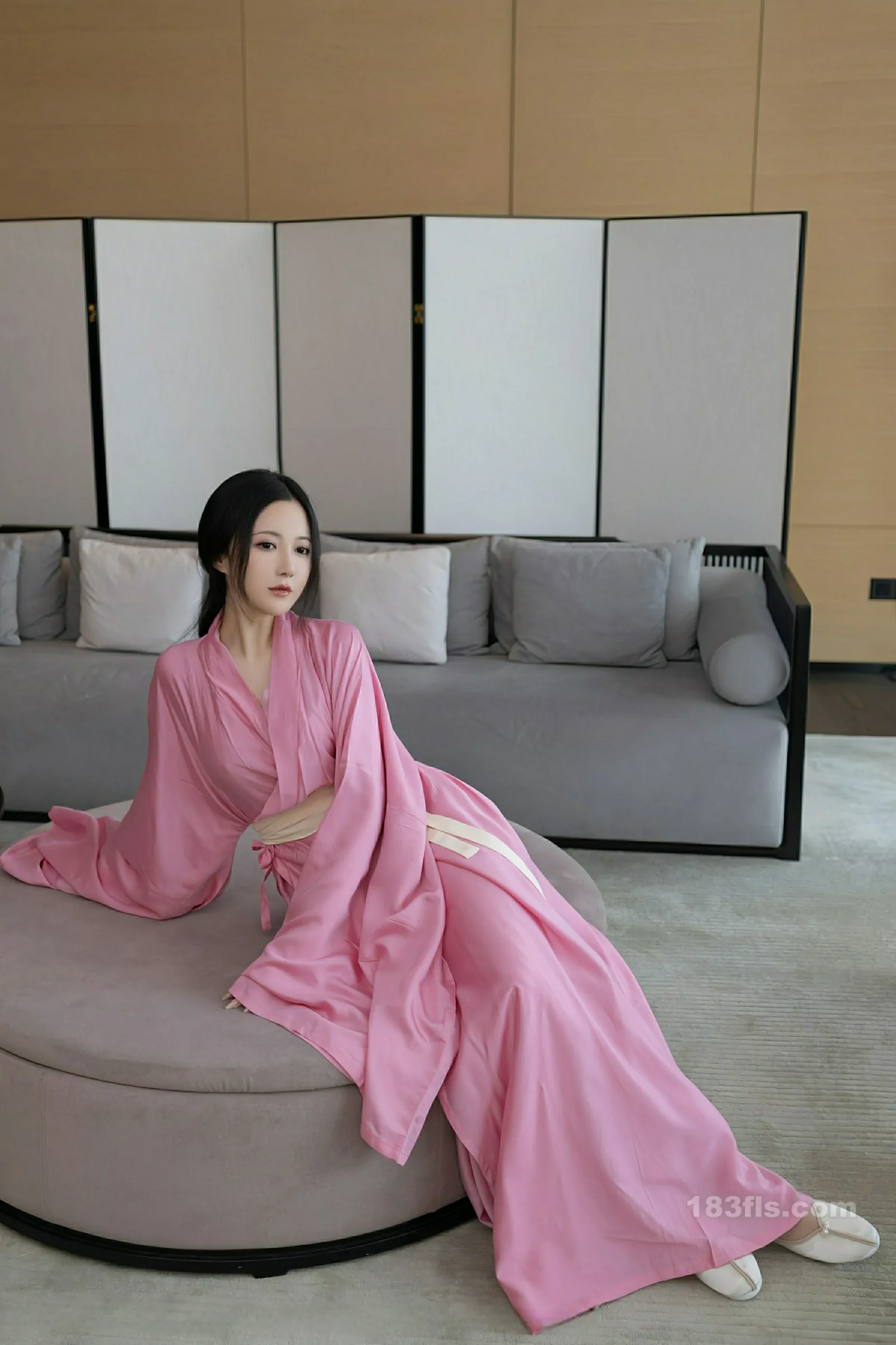 [XIUREN秀人网] 2025.11.28 No.11049 鱼子酱Fish-第2张图片-宅男套图吧