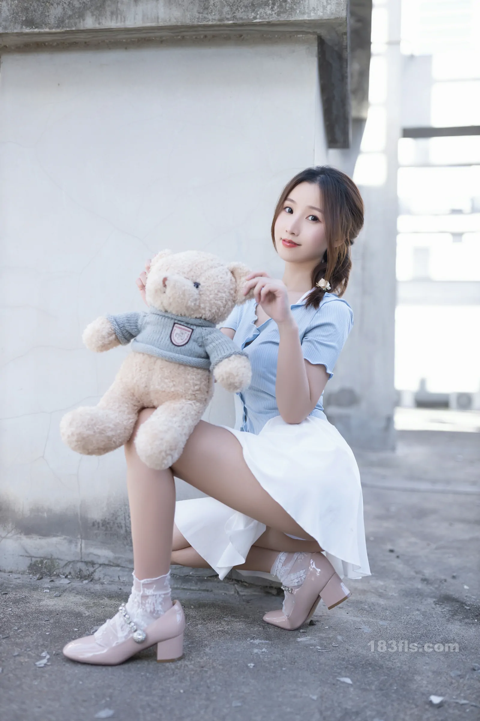 xiuren秀人网福利杏子Yada大尺度私拍写真天台-第6张图片-宅男套图吧 xiuren秀人网福利杏子Yada大尺度私拍写真天台-第6张图片-宅男套图吧