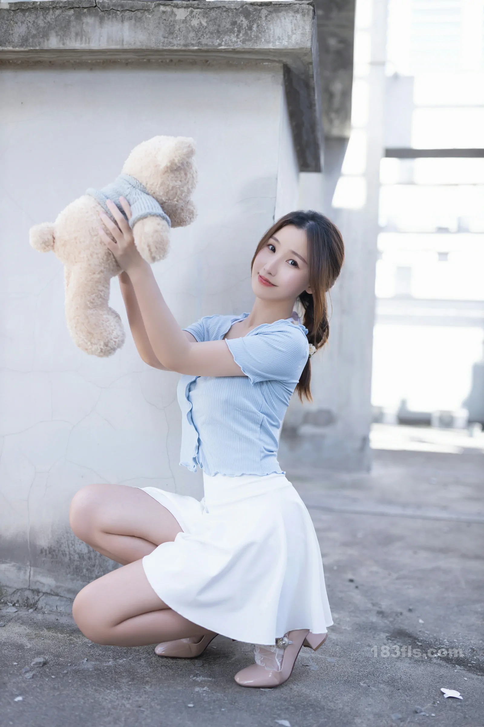 xiuren秀人网福利杏子Yada大尺度私拍写真天台-第5张图片-宅男套图吧 xiuren秀人网福利杏子Yada大尺度私拍写真天台-第5张图片-宅男套图吧