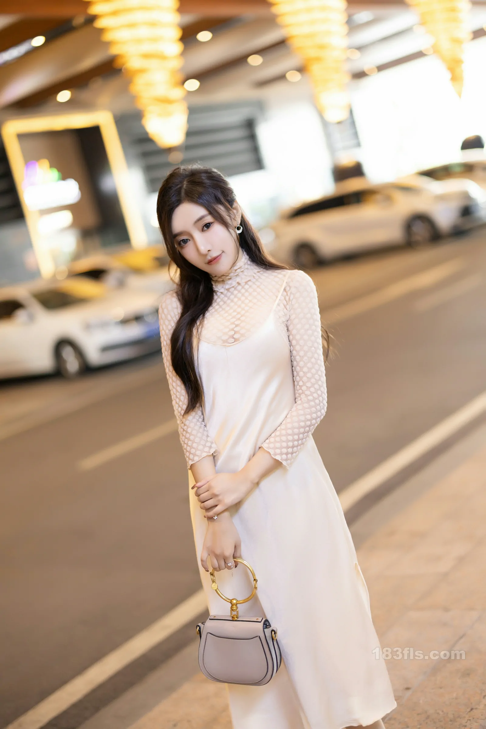 xiuren秀人网福利王馨瑶Yanni大尺度私拍写真白色丝袜-第6张图片-宅男套图吧