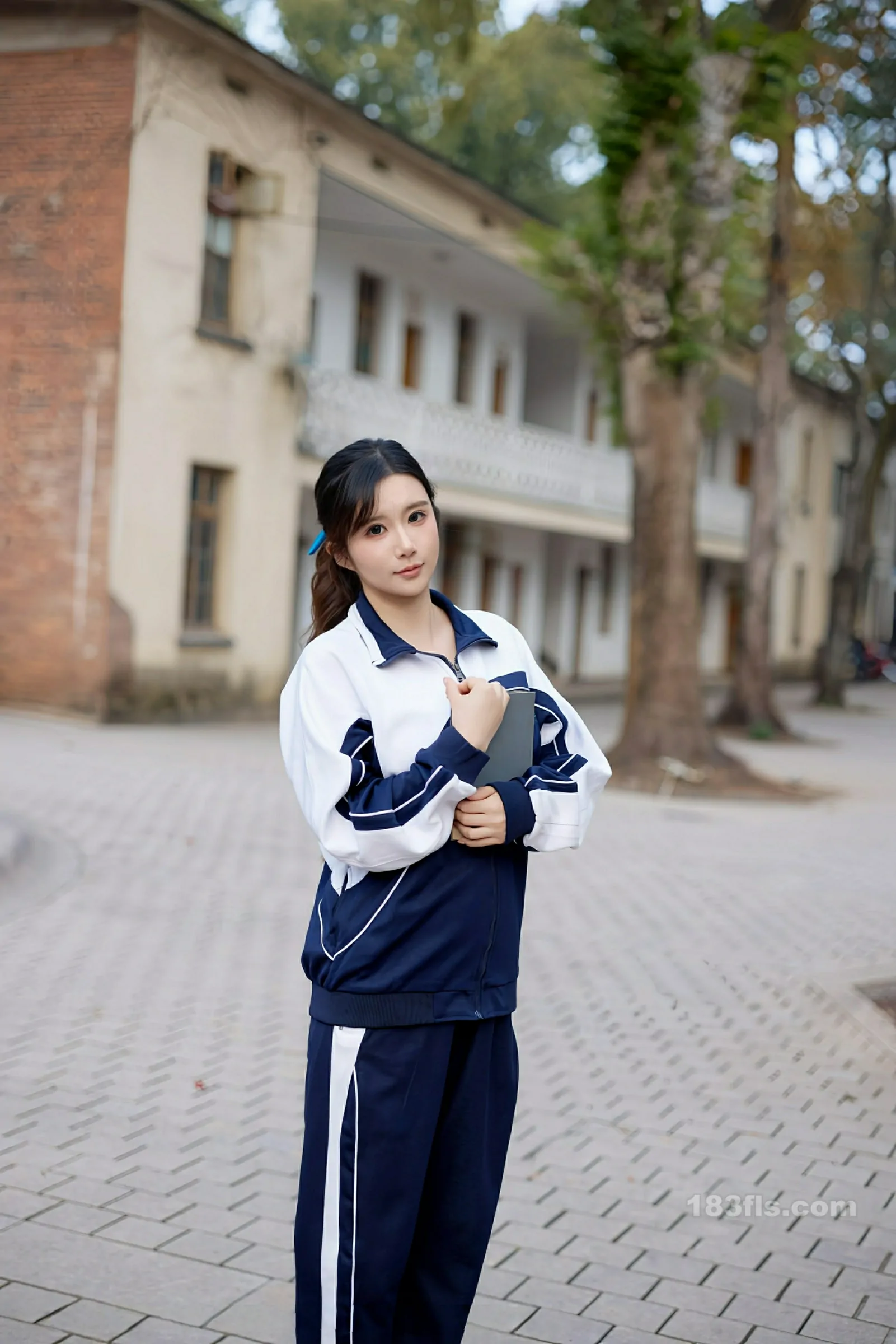 [XIUREN秀人网] 2025.12.12 No.11103 小肉肉咪-第5张图片-宅男套图吧