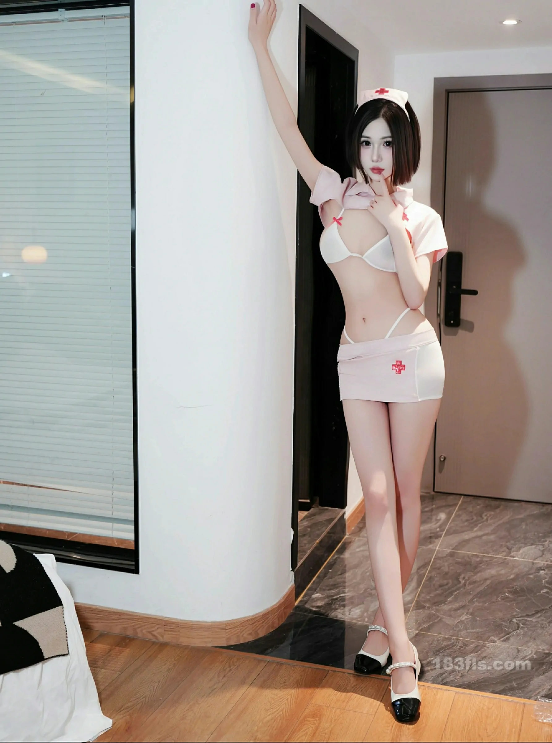 [XIUREN秀人网] 2025.12.16 No.11111 奶芙酱-EVA-第6张图片-宅男套图吧