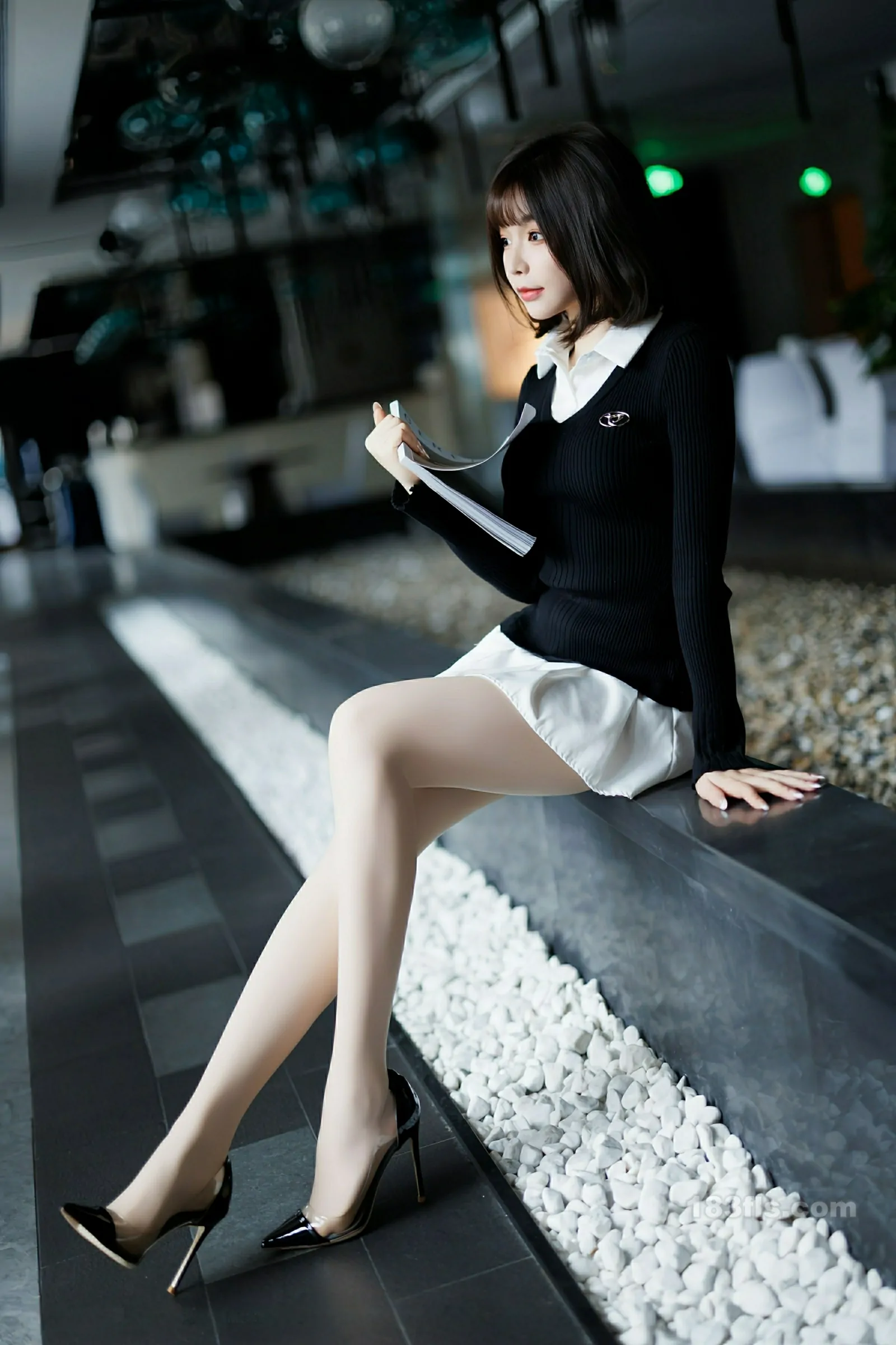 [XiuRen秀人网] 2025.12.23 No.11138 莉芝荔枝-第6张图片-宅男套图吧