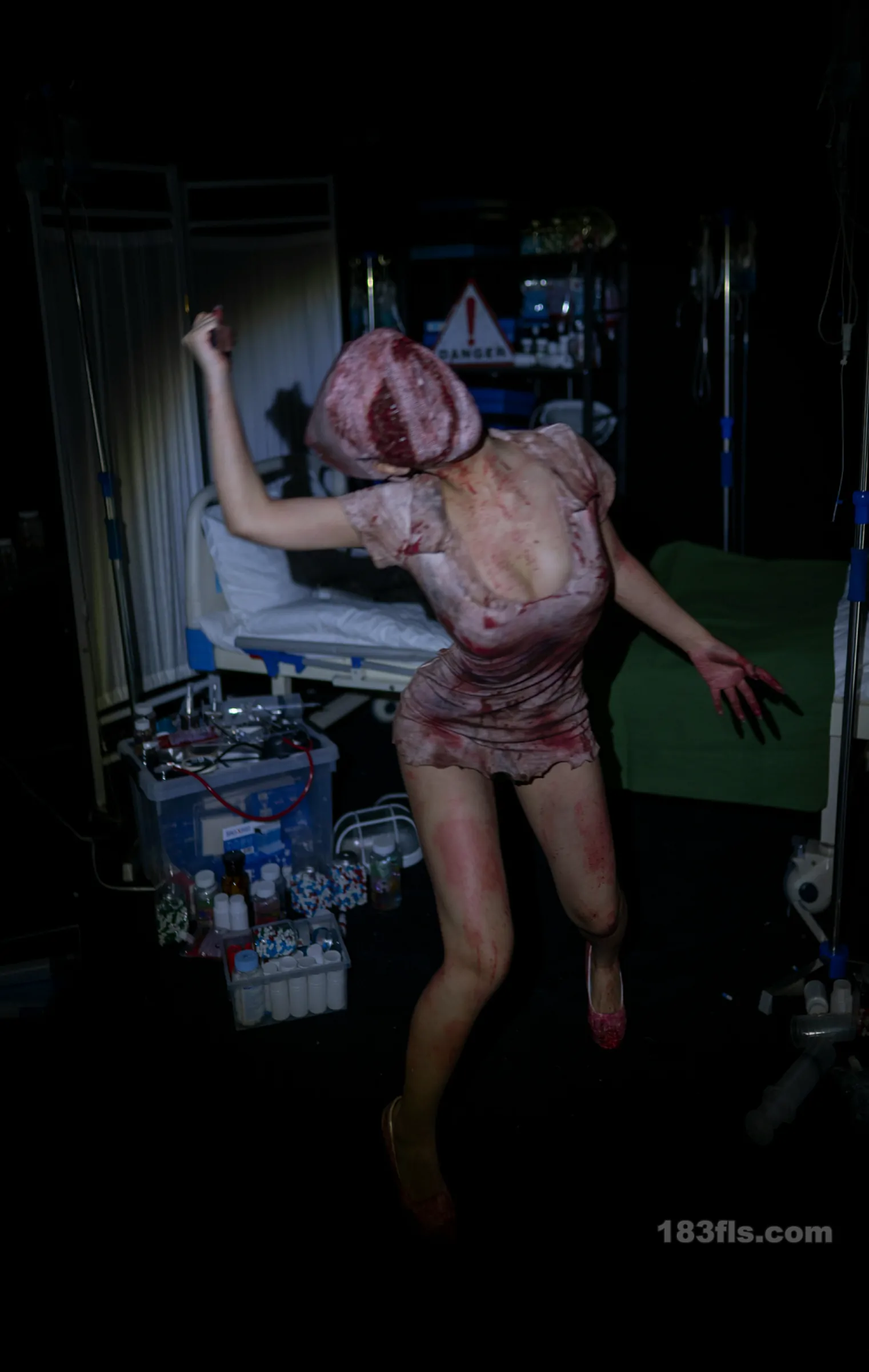 Bangni邦尼 - 寂静岭护士-第3张图片-宅男套图吧