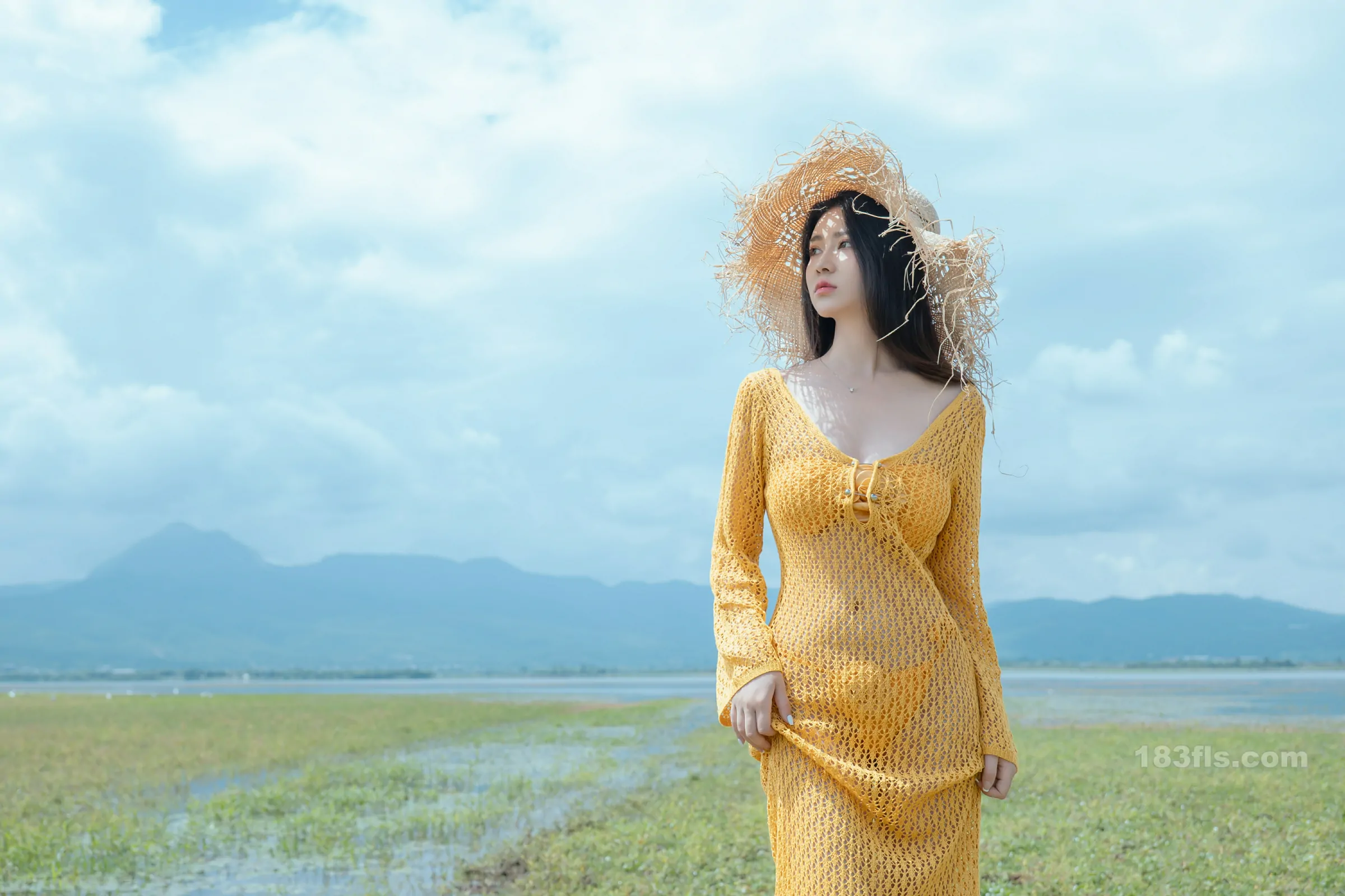 年年Nnian - 夏麓-第4张图片-宅男套图吧