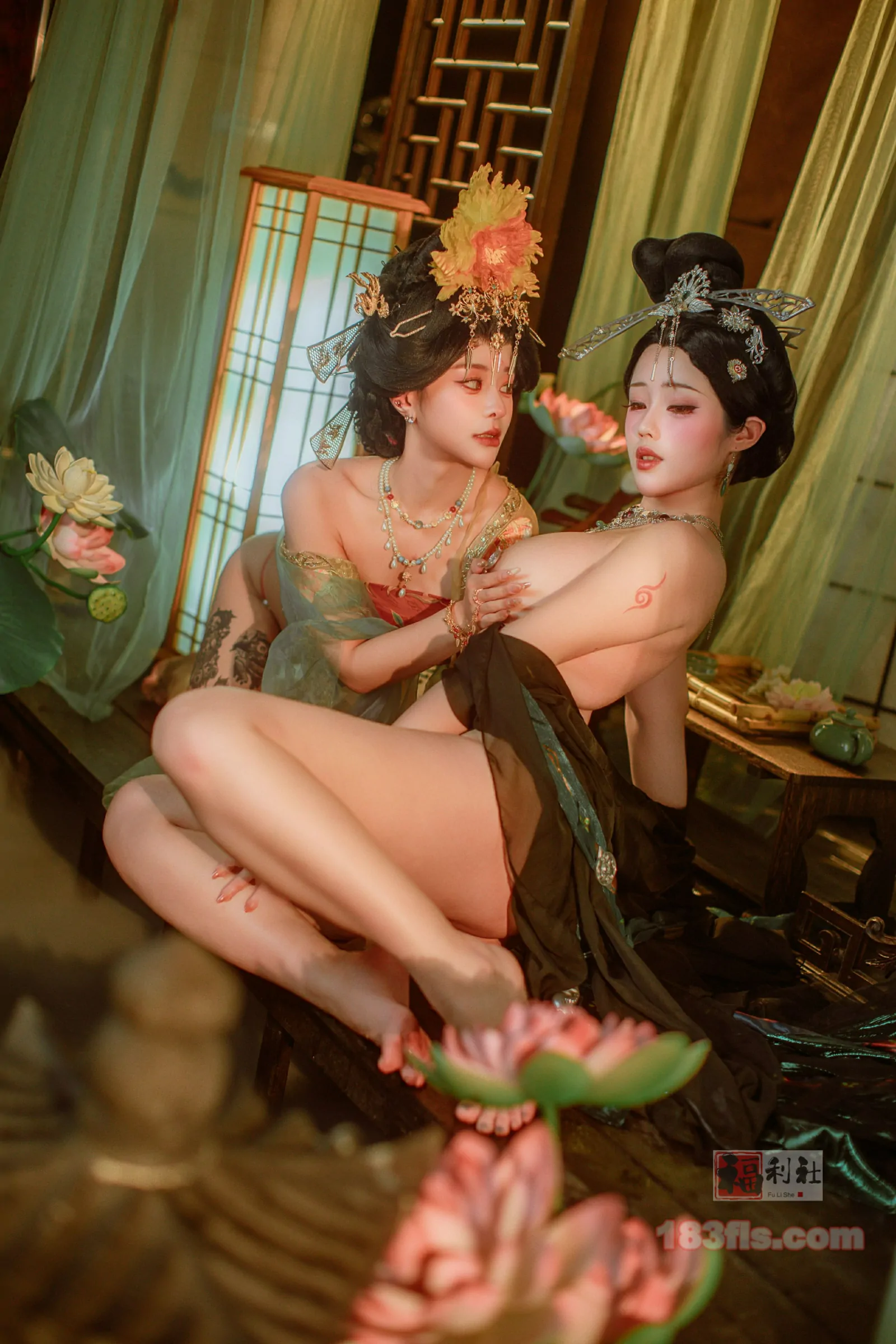 钛合金TiTi&Tamaki桥本环爱 - 并蒂蓮-第5张图片-宅男套图吧 钛合金TiTi&Tamaki桥本环爱 - 并蒂蓮-第5张图片-宅男套图吧