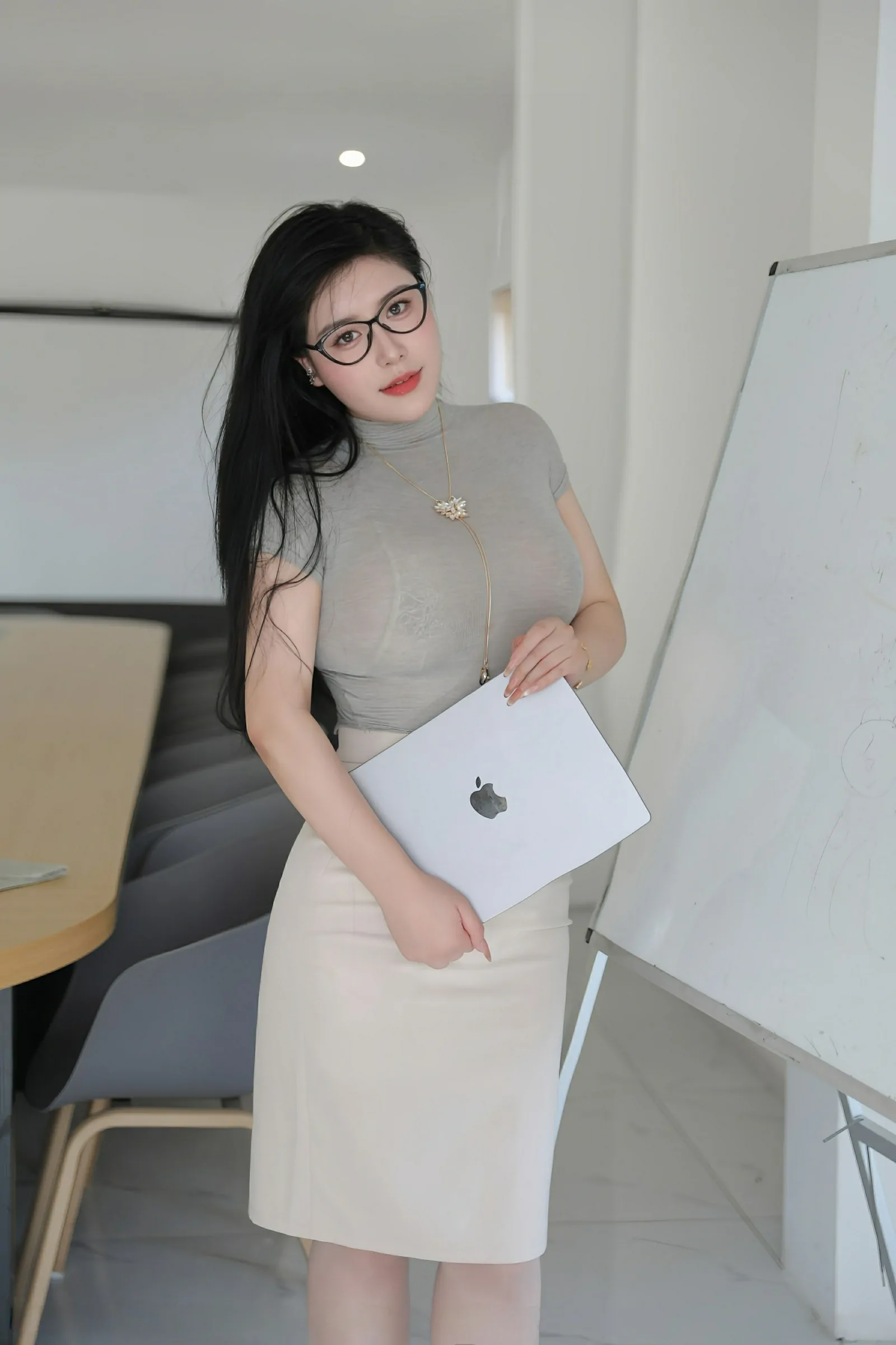 [XIUREN秀人网] 2025.07.01 No.10488 王婉悠Queen-第2张图片-宅男套图吧