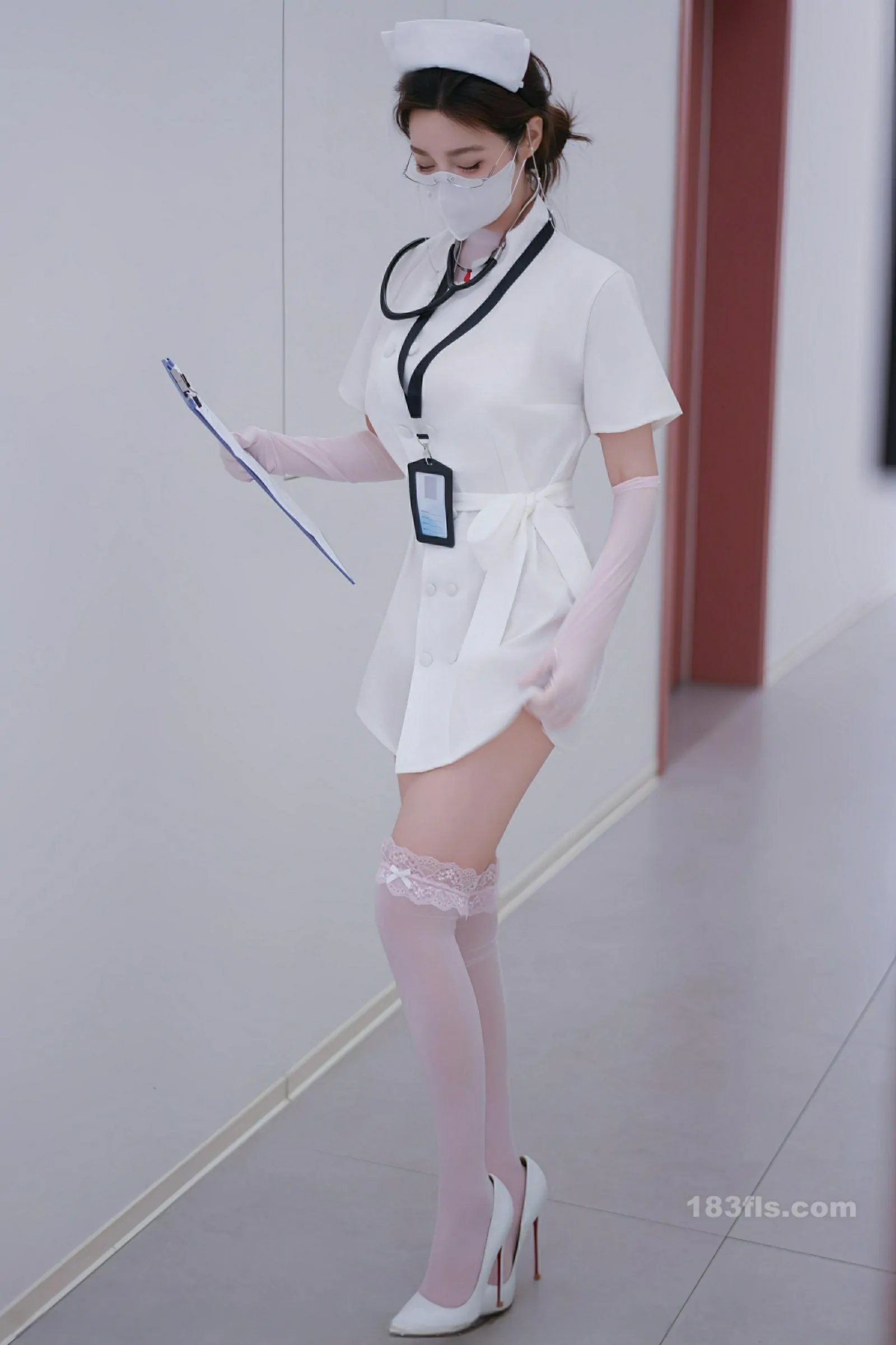 [XIUREN秀人网] 2025.12.11 No.11099 Twins-桃桃-第5张图片-宅男套图吧