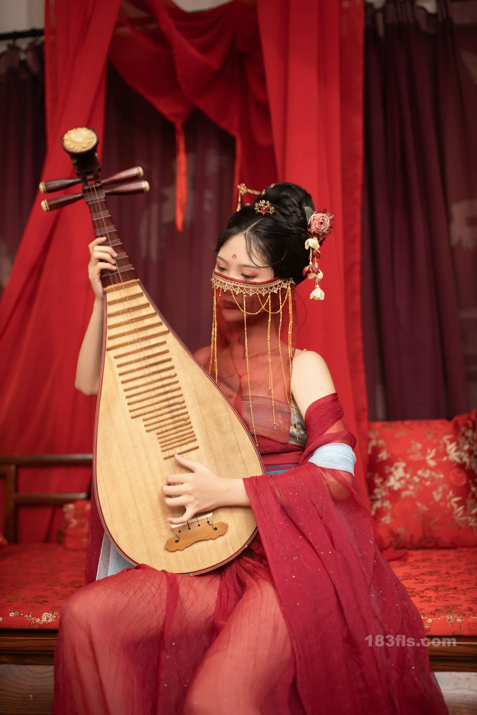 抖娘利世 新年特辑-花魁献曲-第4张图片-宅男套图吧 抖娘利世 新年特辑-花魁献曲-第4张图片-宅男套图吧