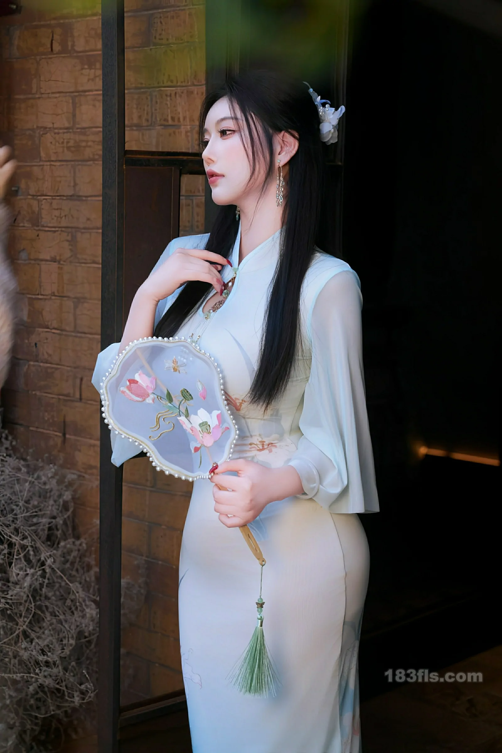 [XiuRen秀人网] 2026.01.21 No.11258 杨晨晨-第3张图片-宅男套图吧