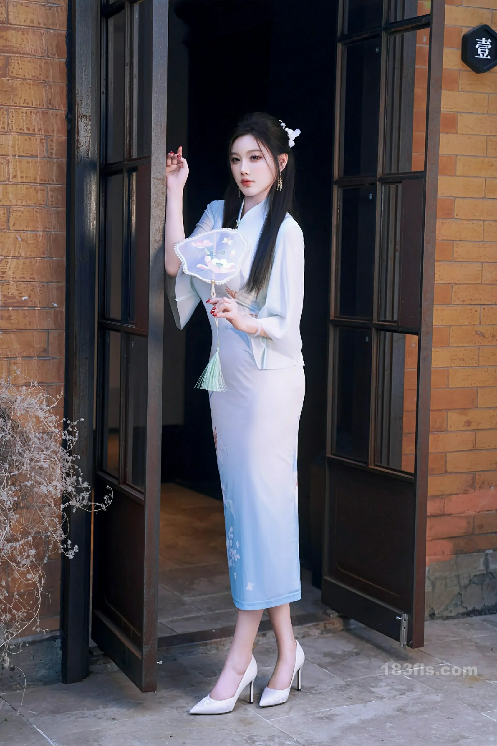 [XiuRen秀人网] 2026.01.21 No.11258 杨晨晨-第4张图片-宅男套图吧