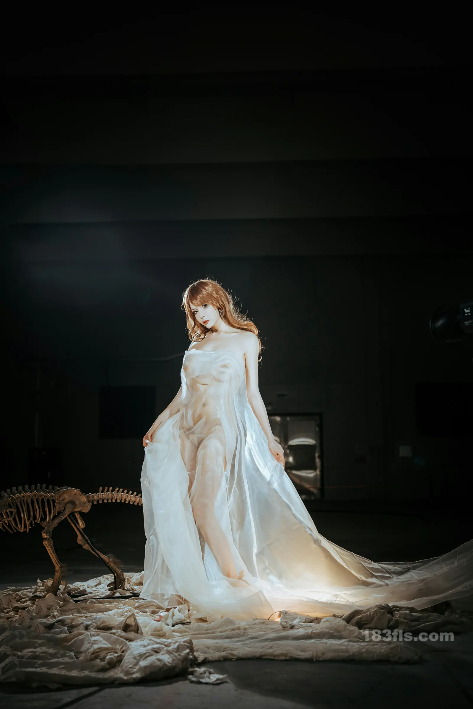 秋和柯基 - 纱-第3张图片-宅男套图吧