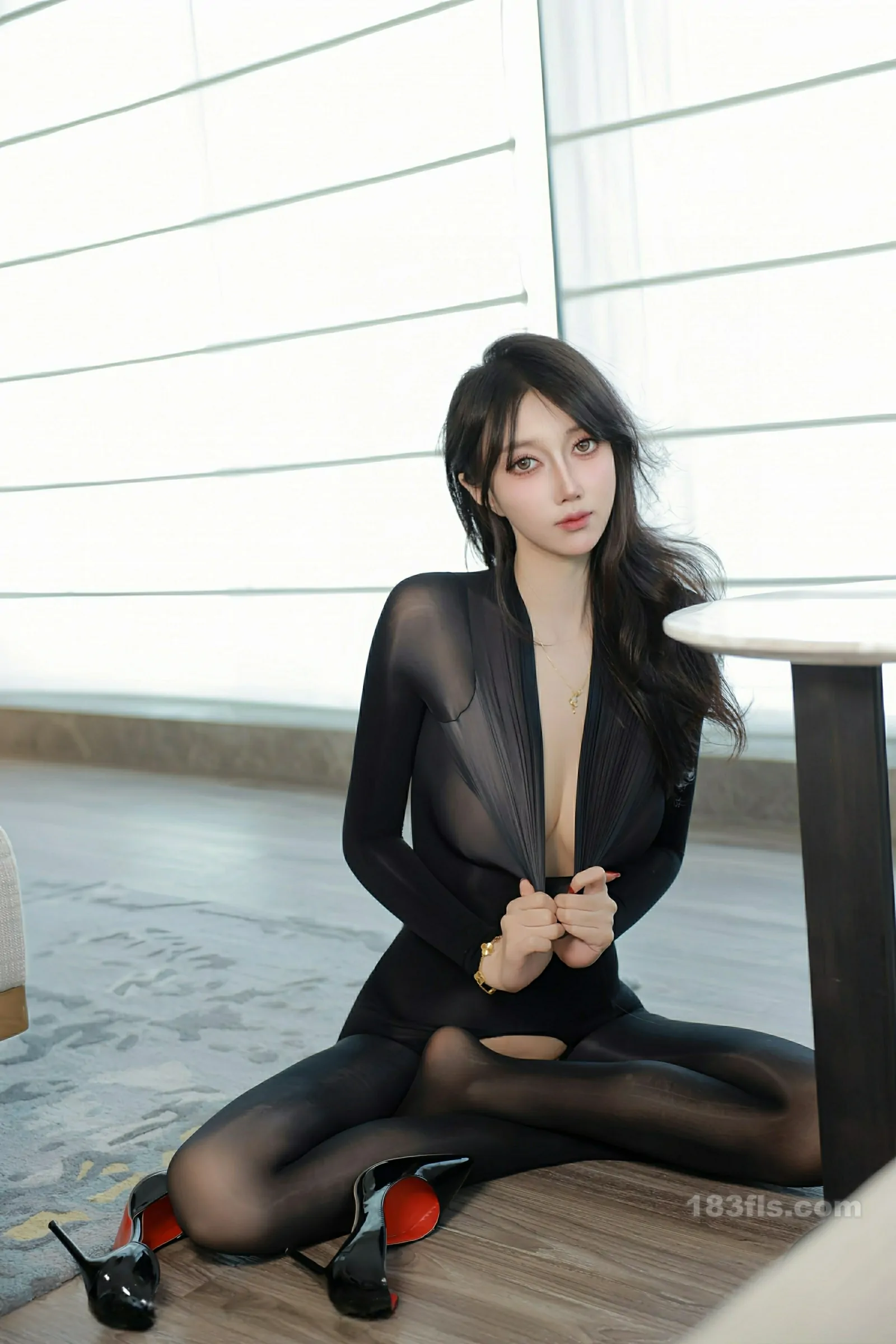 [XiuRen秀人网] 2026.01.26 No.11278 玥儿玥er-第3张图片-宅男套图吧