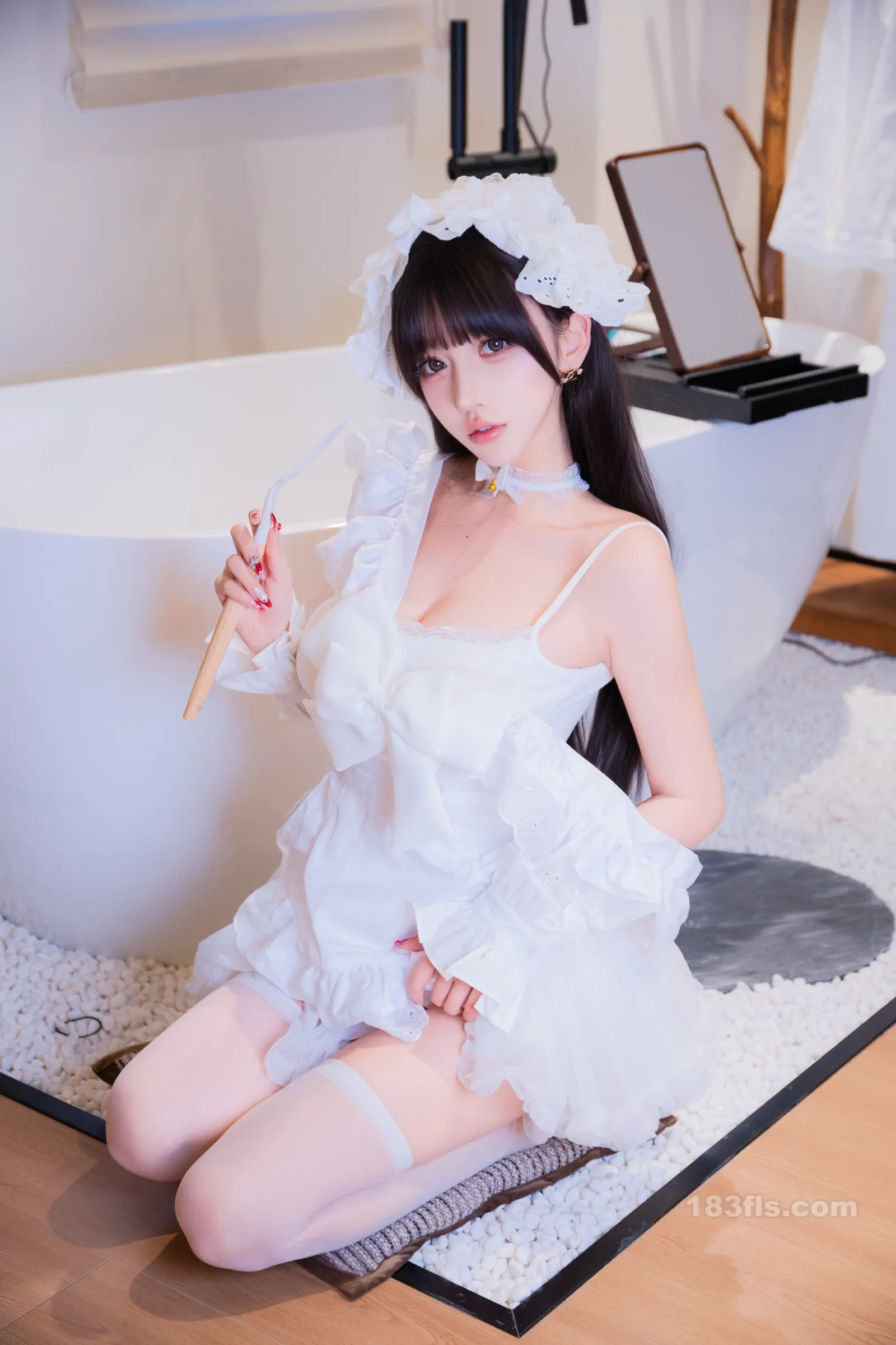 过期米线线喵 - 厨娘女仆-第2张图片-宅男套图吧