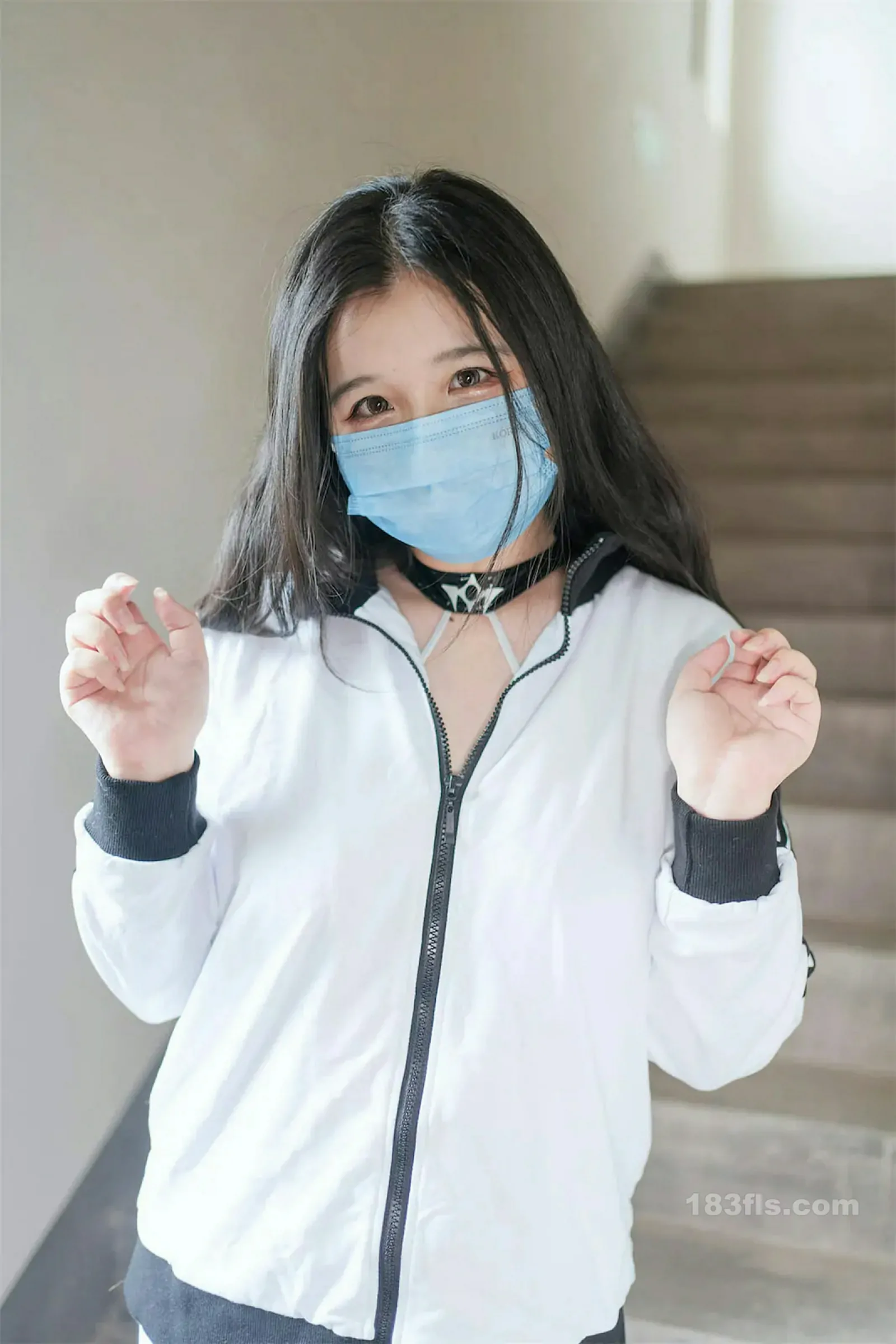 阿半今天很开心 – M楼梯-第3张图片-宅男套图吧