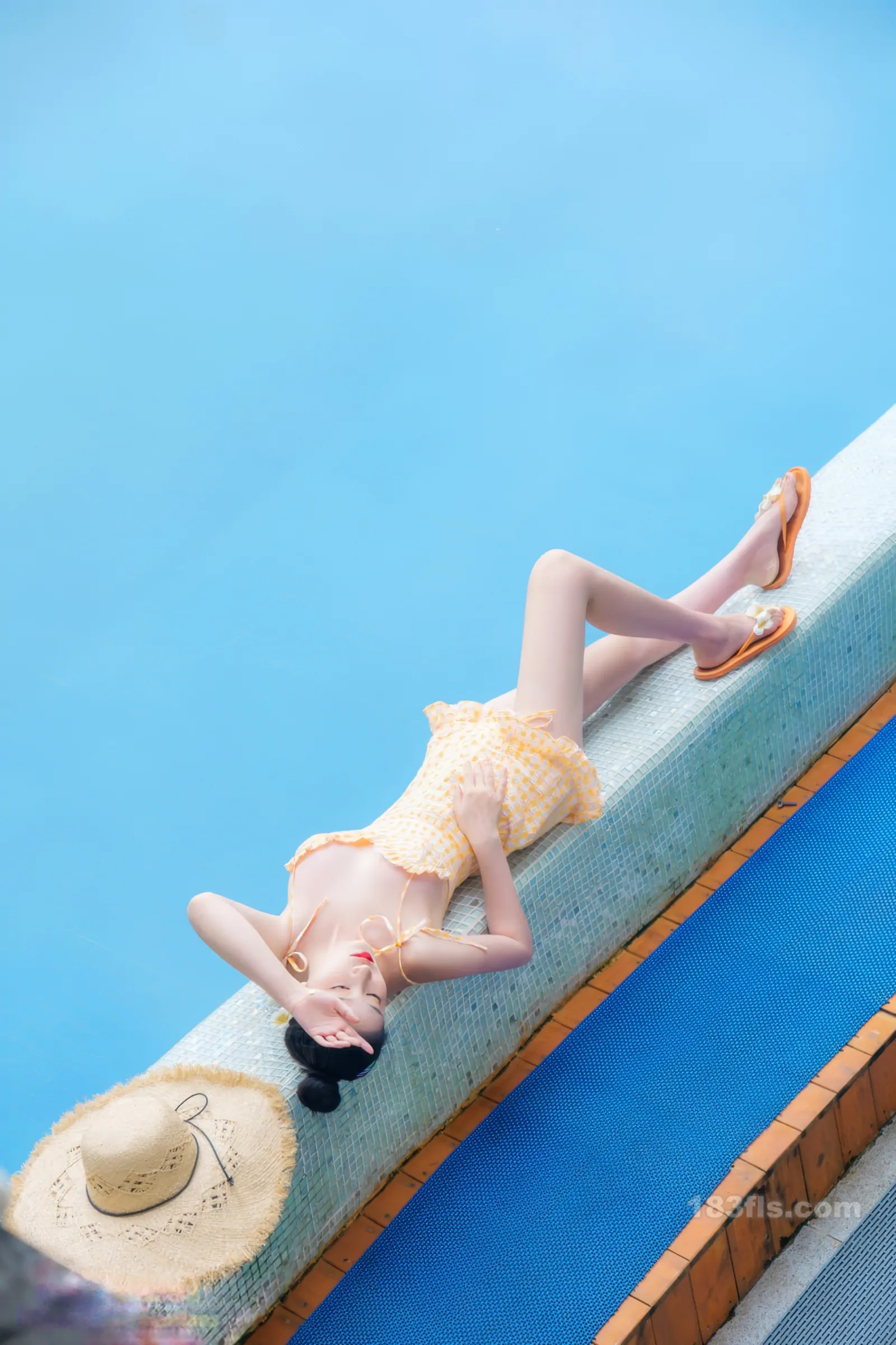 年年Nnian - 活力橙-第4张图片-宅男套图吧