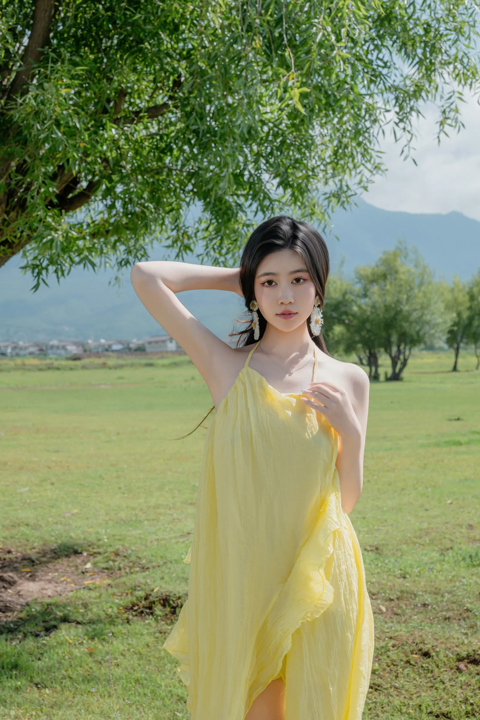 年年Nnian - 绿茵