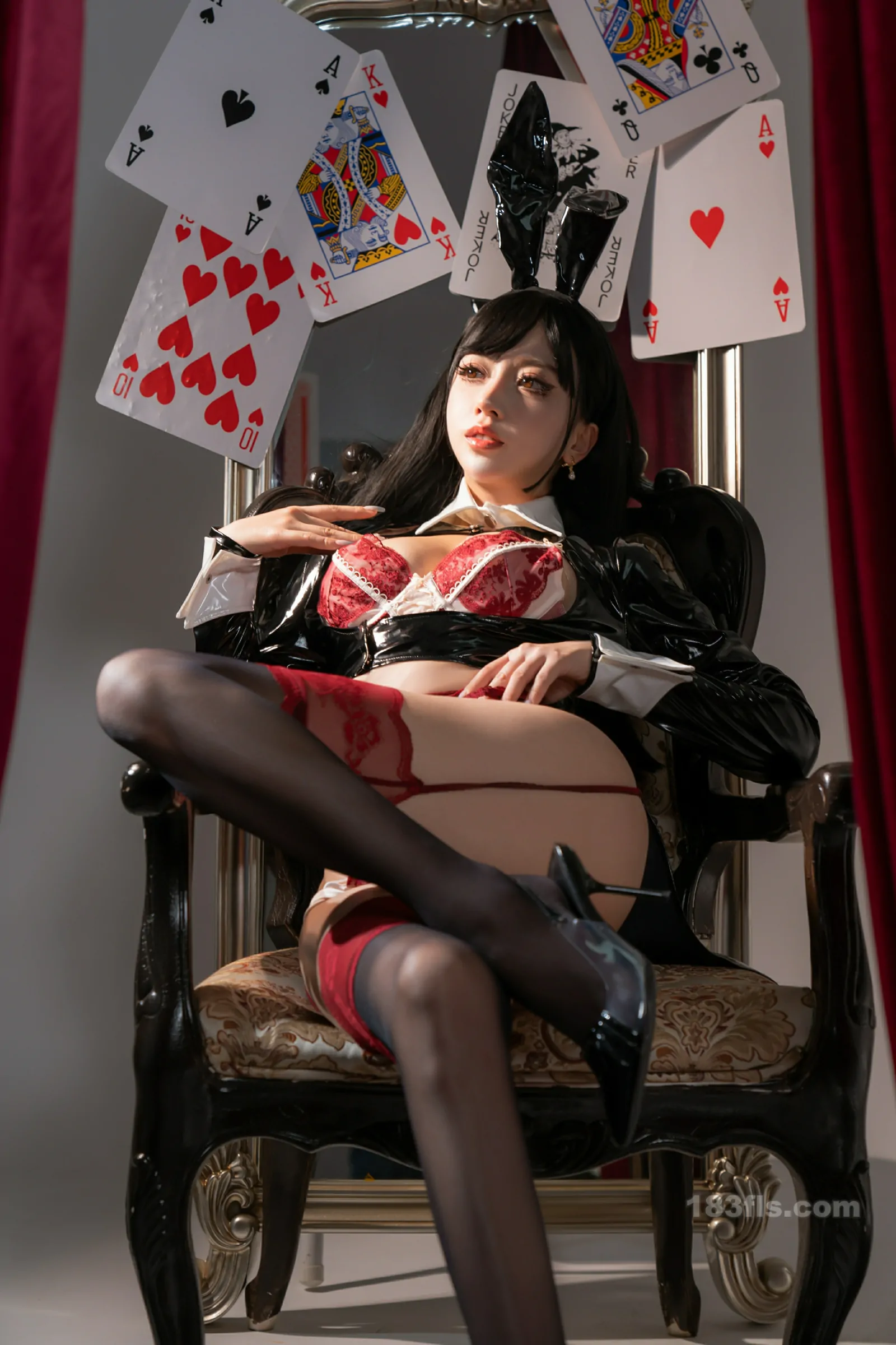 过期米线线喵 - 生日贺图 兔女郎-第2张图片-宅男套图吧