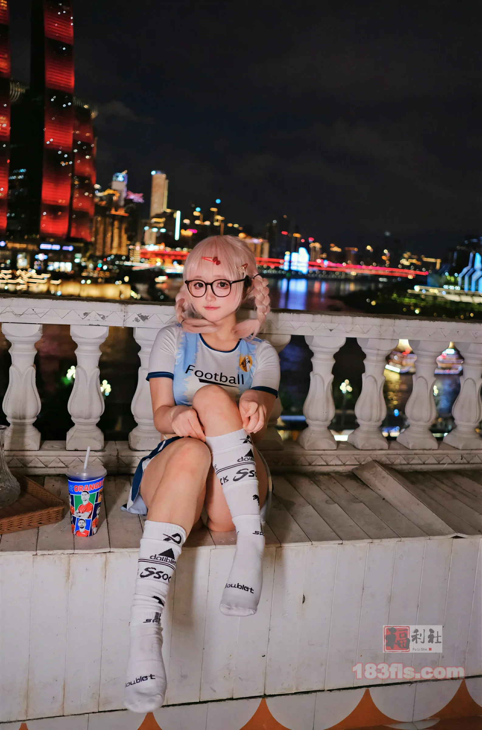 神沢永莉 - 一起为你加油世界杯-第5张图片-宅男套图吧 神沢永莉 - 一起为你加油世界杯-第5张图片-宅男套图吧