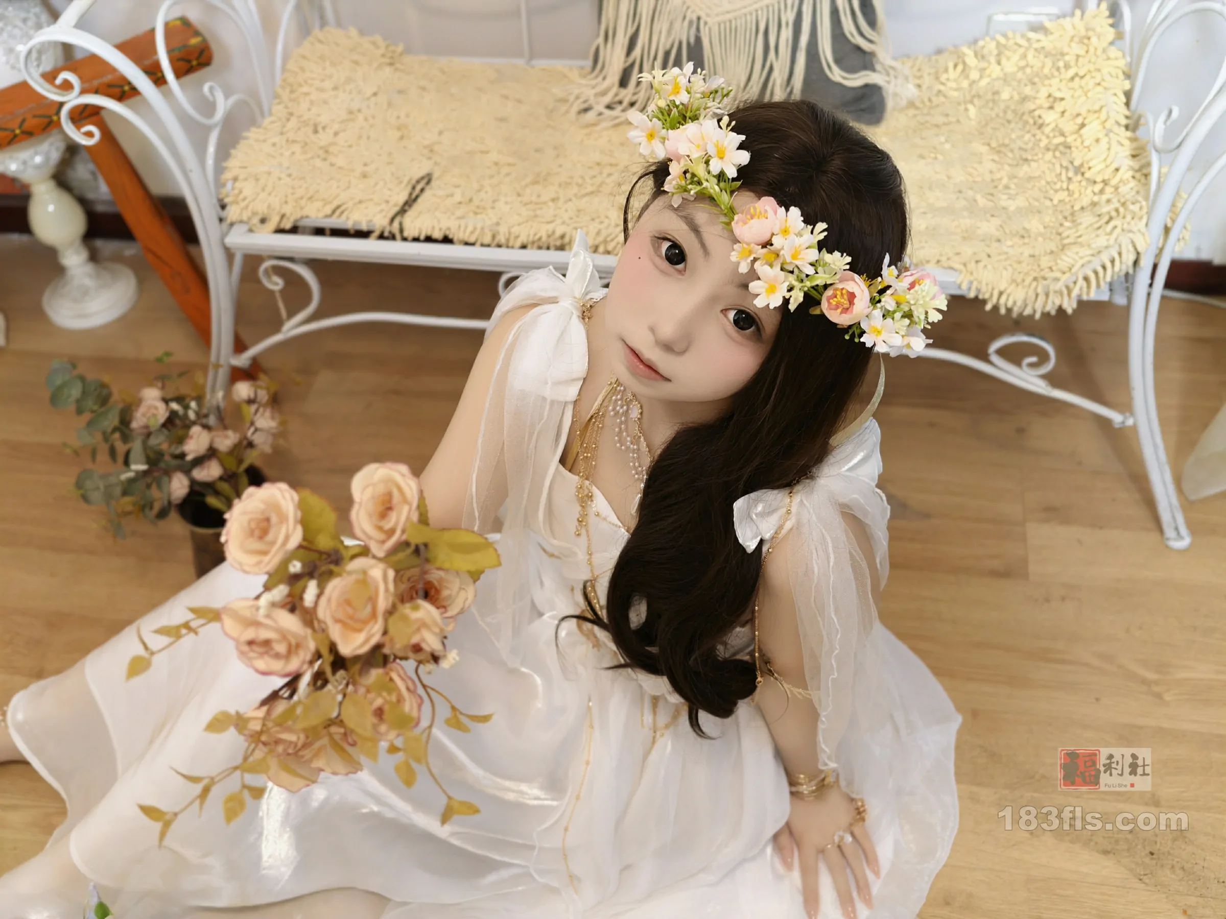 蘑菇头 - 圣女-第5张图片-宅男套图吧