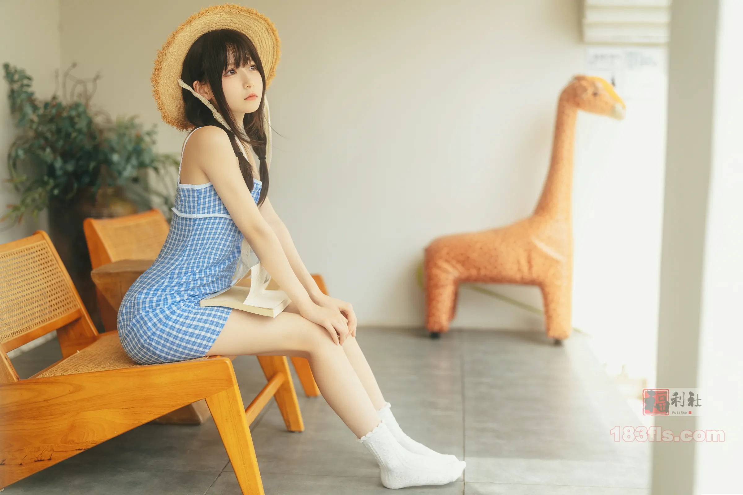 发条少女 - 夏末-第3张图片-宅男套图吧