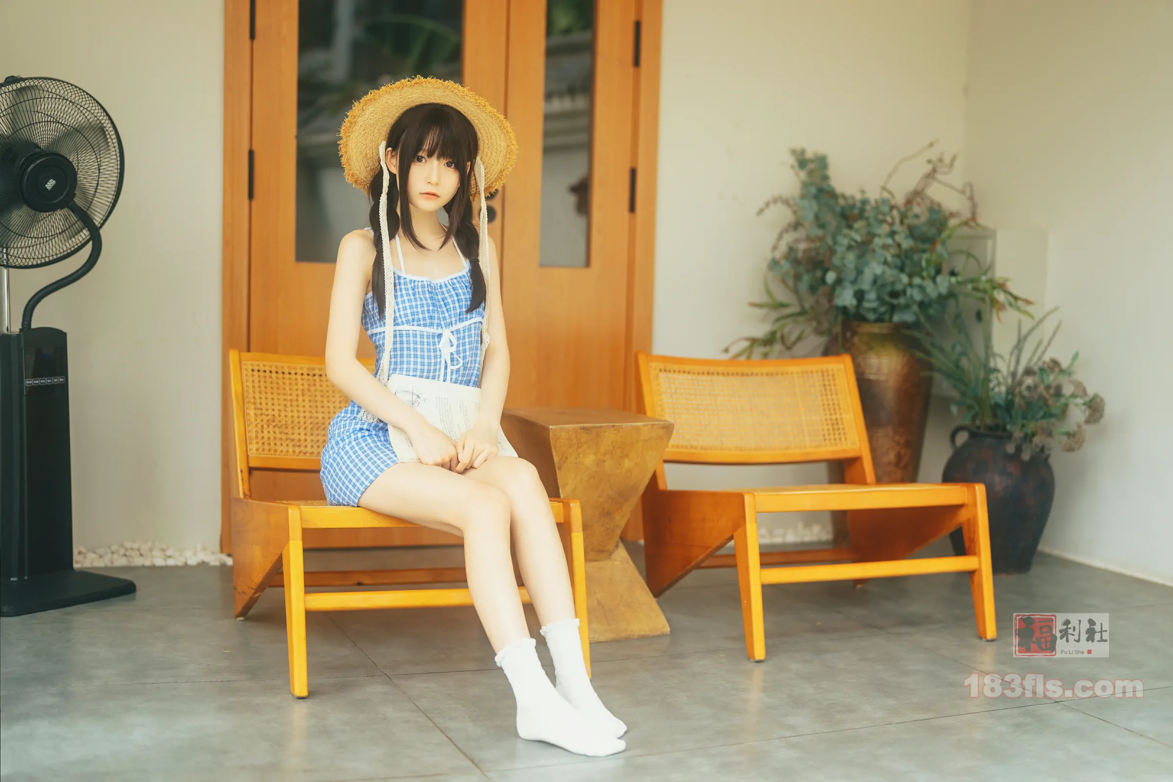 发条少女 - 夏末-第2张图片-宅男套图吧